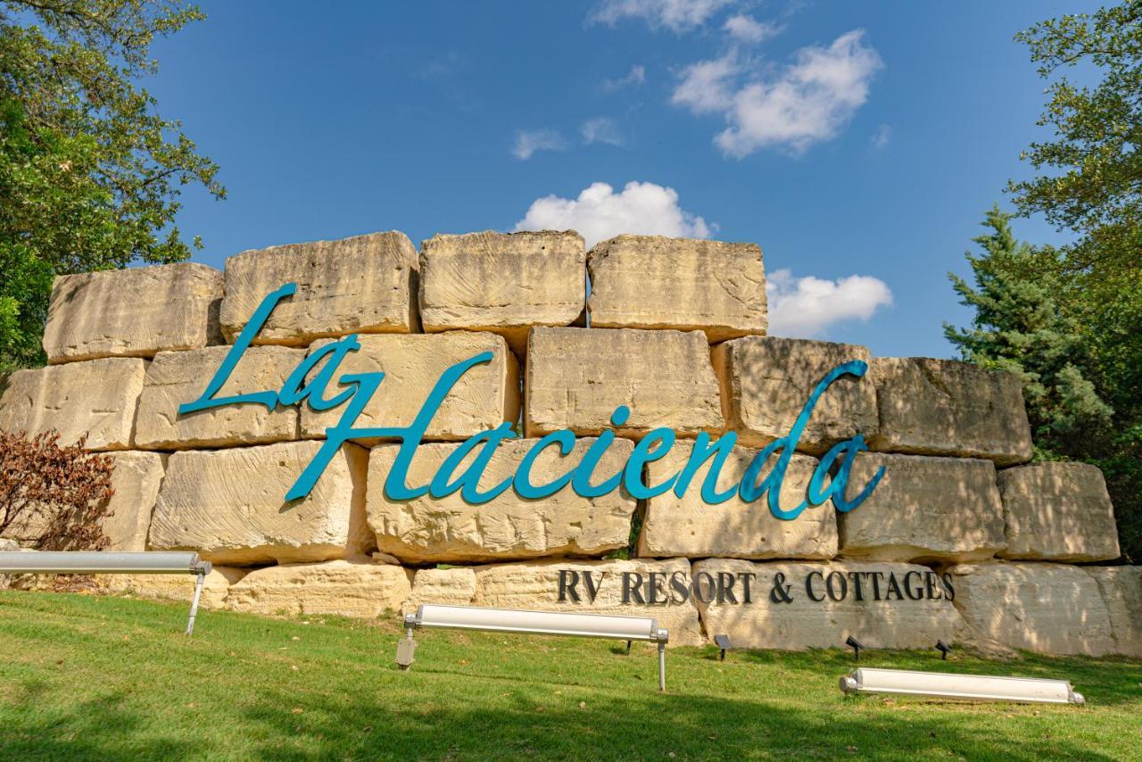 Sun Outdoors Lake Travis Hudson Bend المظهر الخارجي الصورة